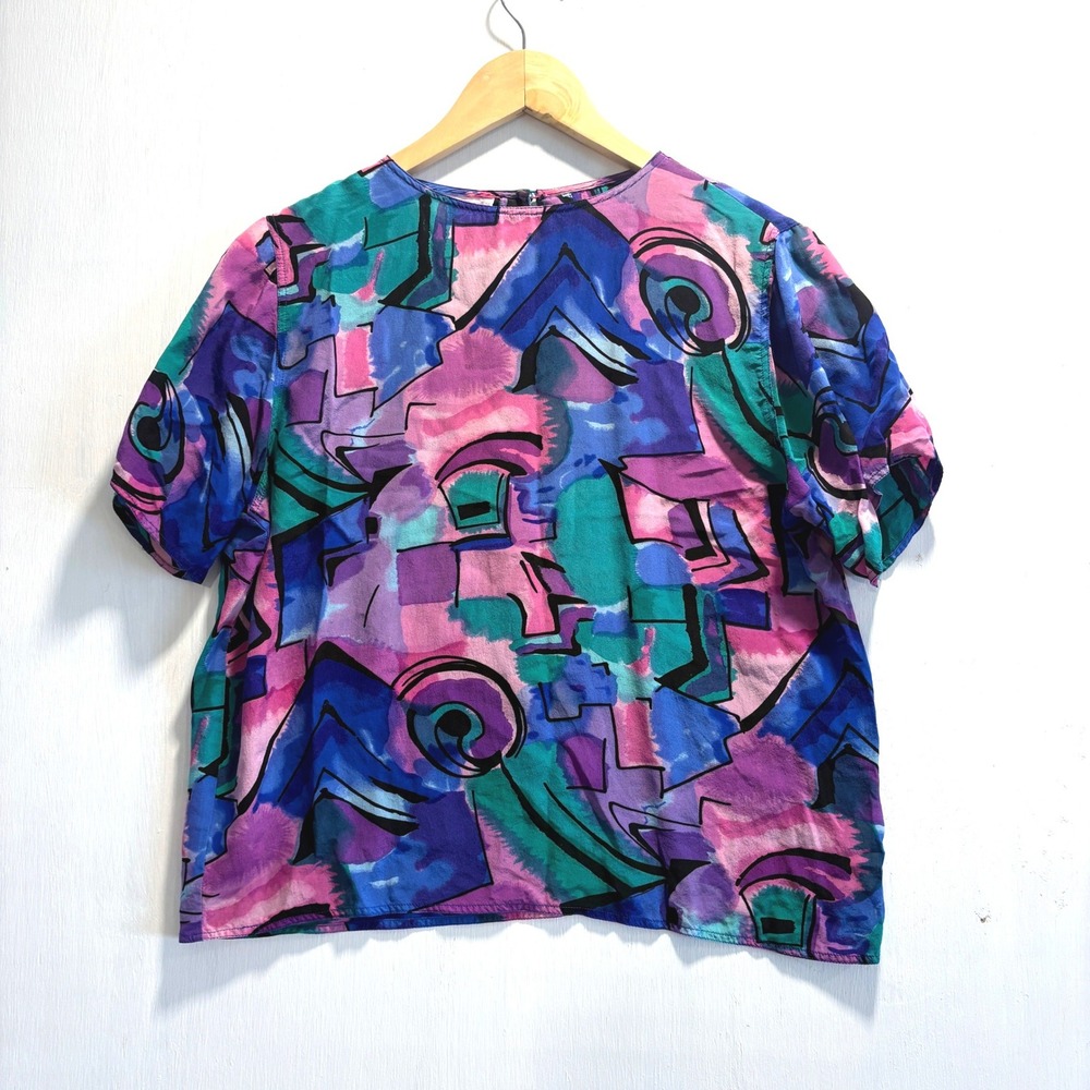 Vintage Tess Silk Blouse Medium Abstract Geometric Purple Blue Short Sleeve Top